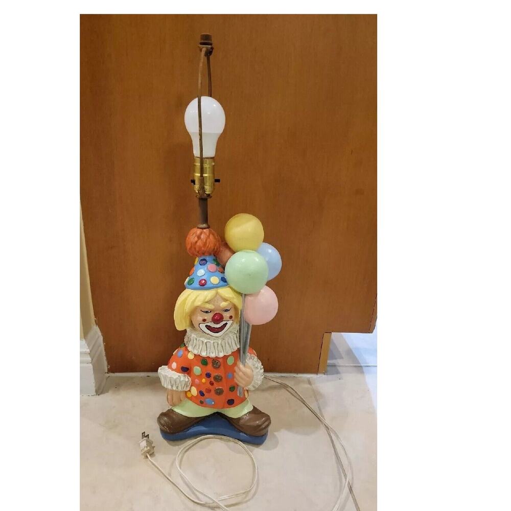 TUSCANY CHICAGO STUDIOS LAMP STATUE CHALKWARE PLASTER 16 INCHES TALL 1976, RARE